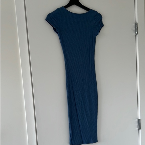 Fashion Nova Blue Ribbed Bodycon Keyhole Dress Size Small - Picture 3 of 4